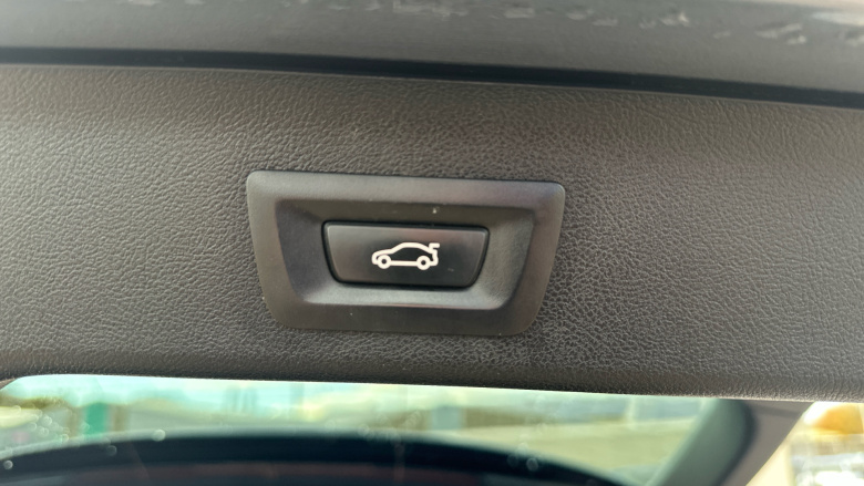 BMW 5 Series 520d MHT M Sport 5dr Auto Diesel Estate